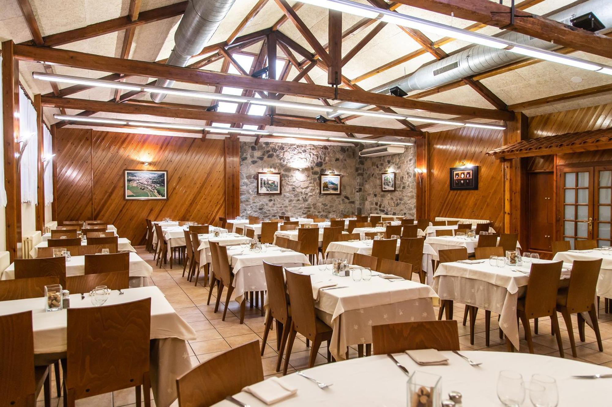 Ca L'amagat Hotel *
