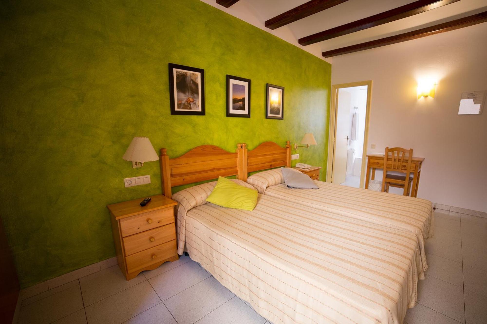 Ca L'amagat Hotel Bagá